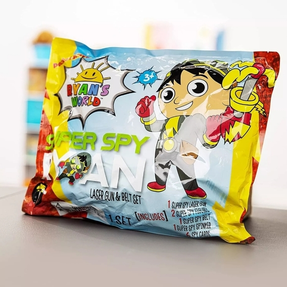 RYAN'S WORLD Super Spy Belt - Ultimate Accessory for Your Secret Agent -… - Picture 6 of 6